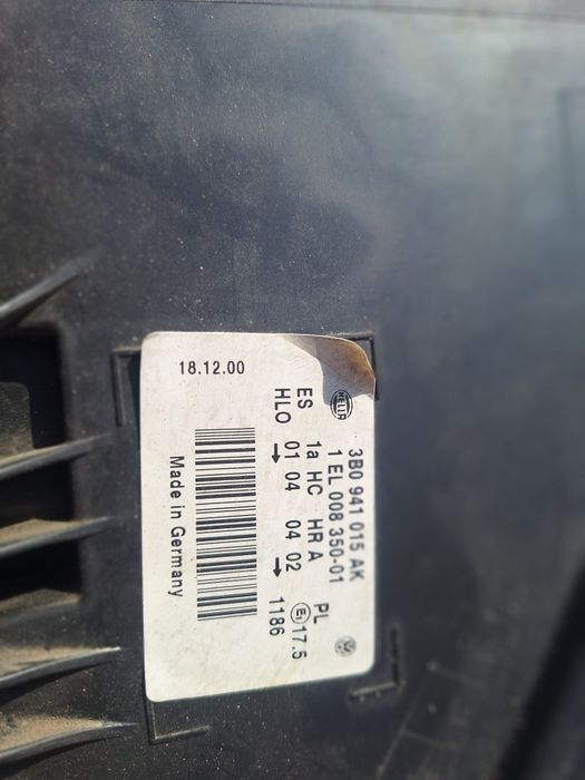 Faruri stânga fata passat b5.5