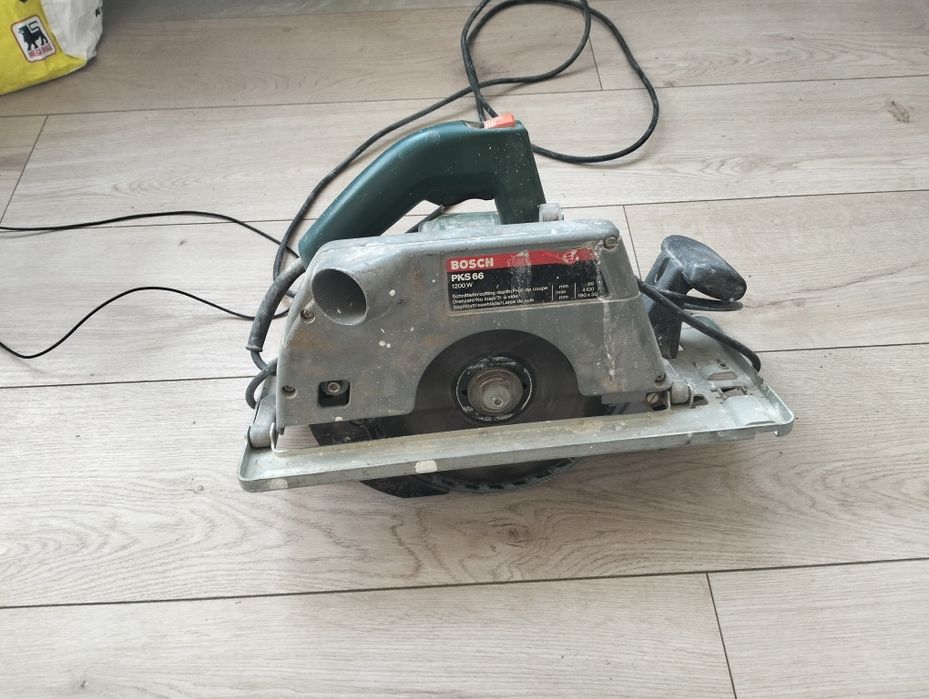 Vand circular de mână