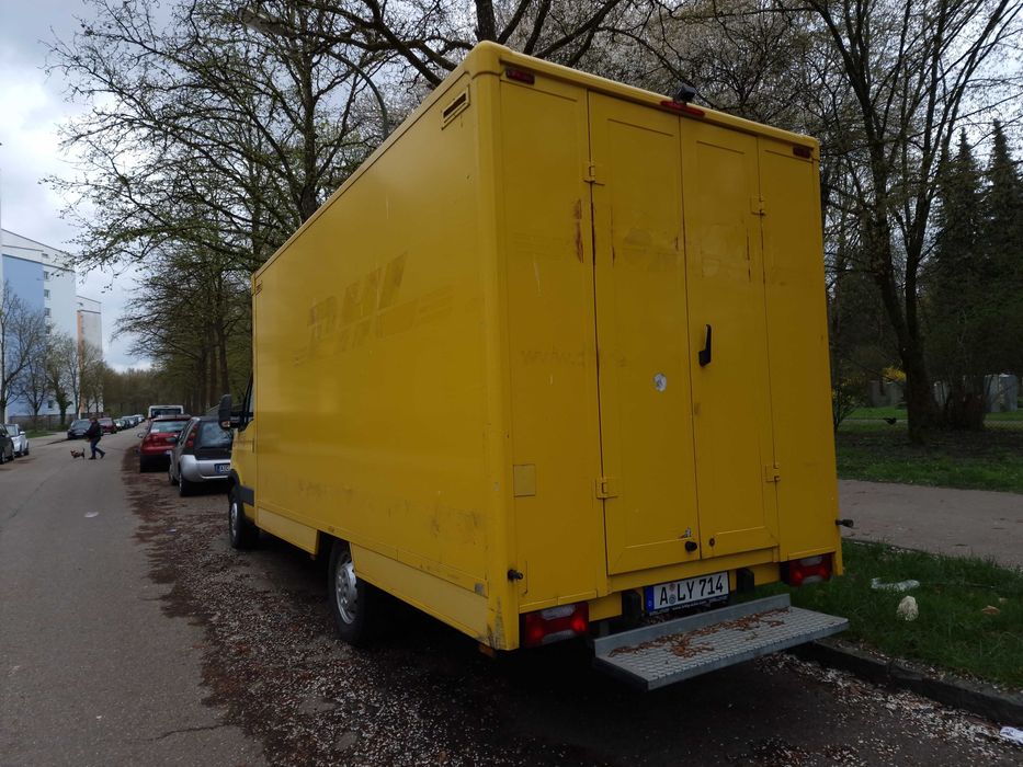 IVECO AUTOUTILITARA  an 2009 diesel 2,3 l