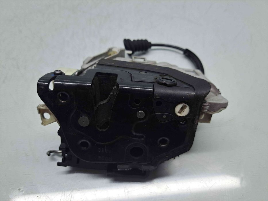 Broasca usa dreapta spate Volkswagen Passat B7 (365) Variant [Fabr 201
