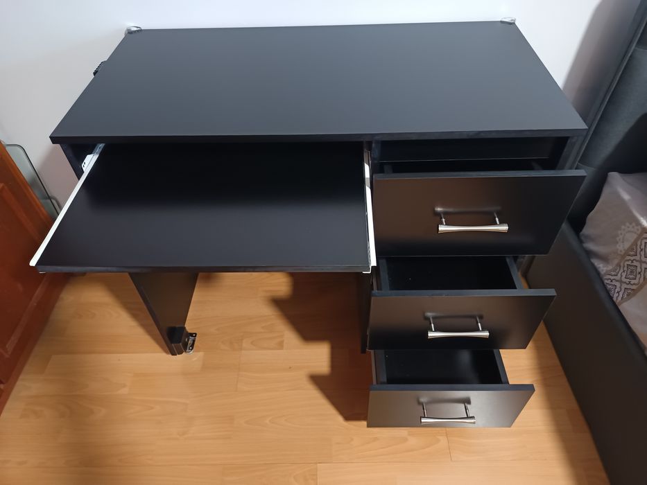 Birou Vida Xl negru