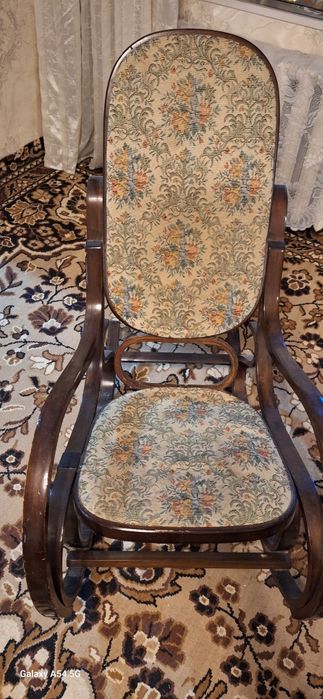 Кресло качалка для релаксаа