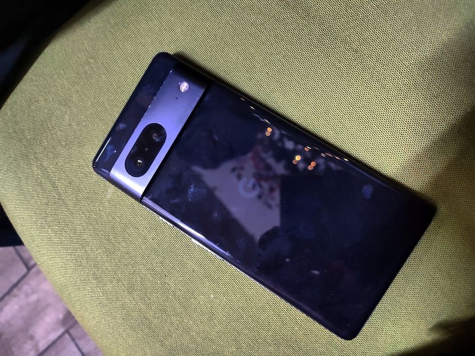 Продам обменяю Google pixel 7
