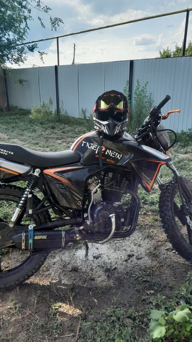 Продам мотоцикл ,2023 года ,пробег 10000км