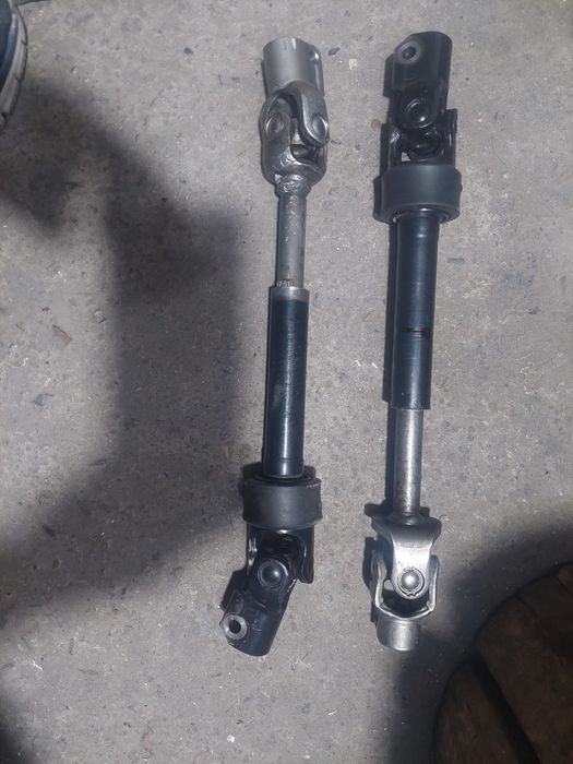 Продам  амортизаторы камри 50