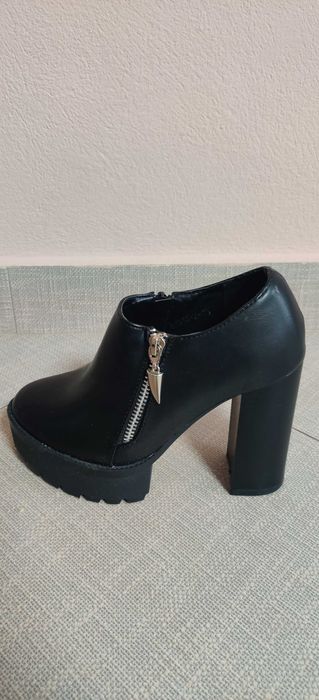 Pantofi cu platformă LULUX