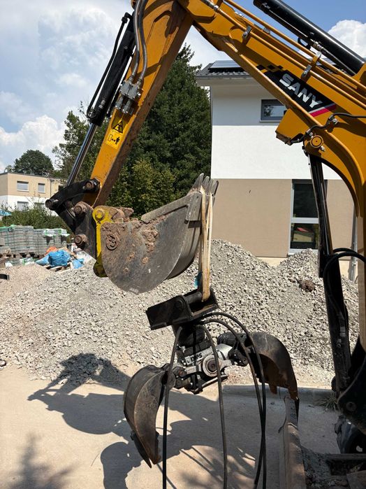 Изкоп, къртене, извозване със собствена техника - София