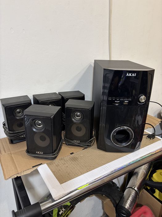 Suboofer Akai 5.1