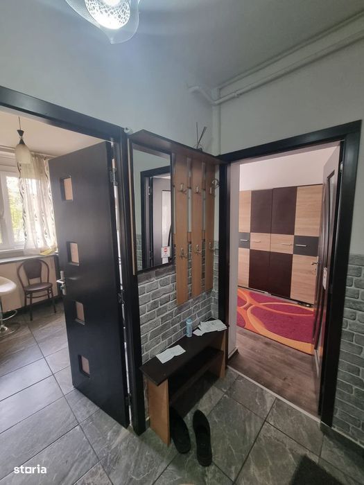 Apartament 3 camere - 58 mp, etaj 1 - Podu Ros