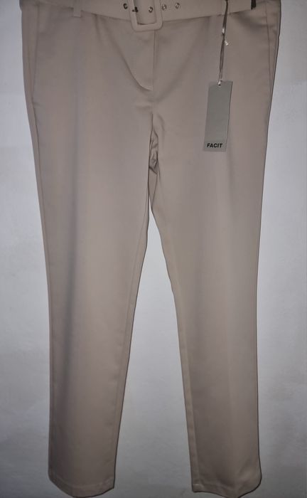 Pantaloni chino Facit