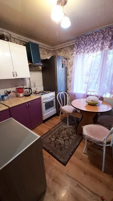 Сдам 3 -комнатную  квартиру.