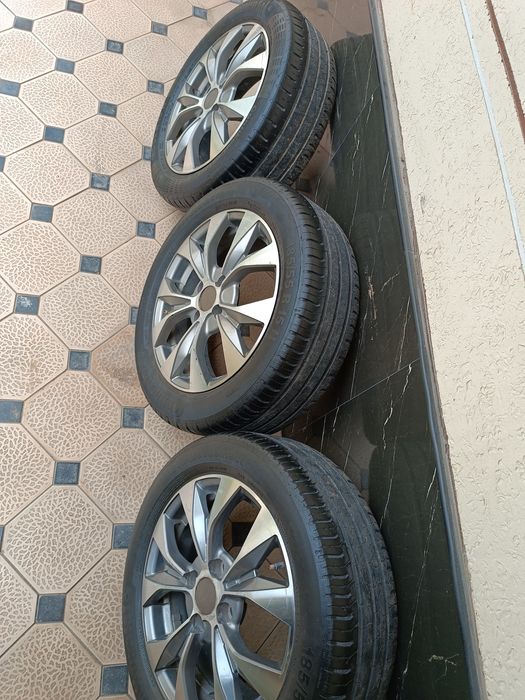 Vossen Diska Balon 185 55 R15 Holati Yaxshi Ayibi Yoq
