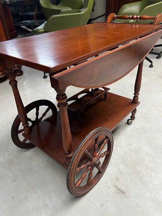 Gheridon Baroc,lemn masiv!