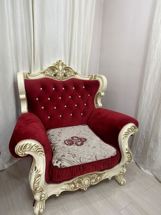 Продам 2 кресла в хорошем состоянии