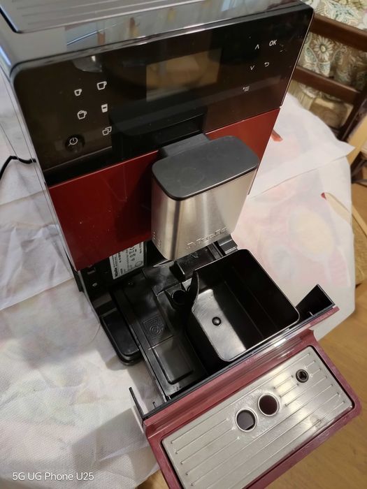 Miele CM5300 - автоматична кафемашина