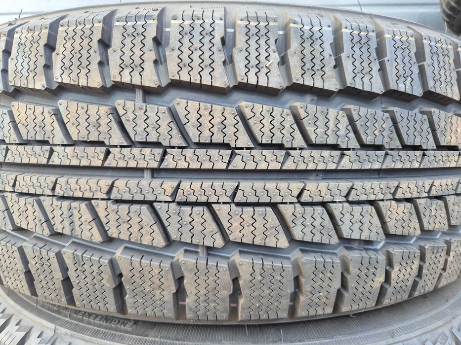 4 Anvelope de IARNA - 225/65/16C - TRIANGLE - NOI - DOT 2021 !