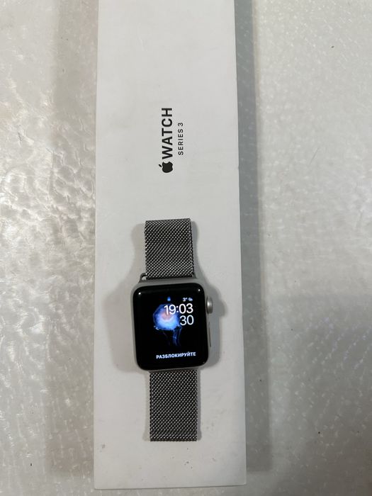 iphone XR, 64gb, apple watch 3 series