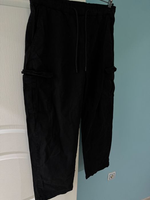 панталон на Bershka