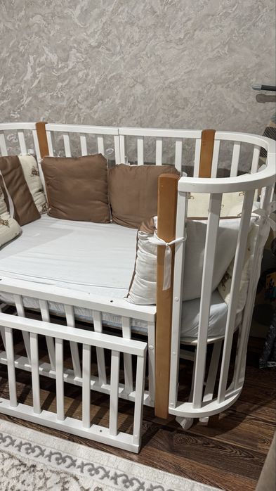 продам кровать 2в1.