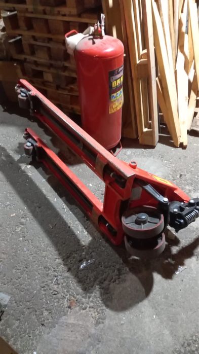 Рохля 2,5 тонны грузоподьемность