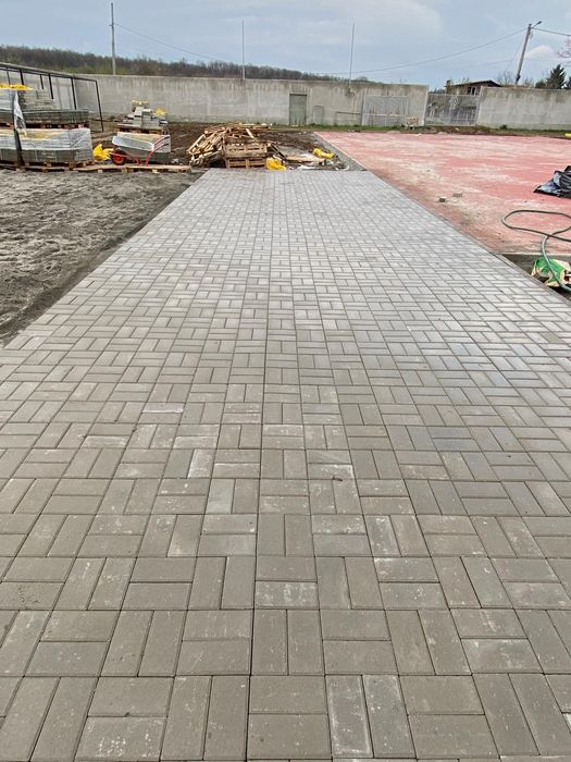 Montaj pavele bordura Rigola gazon