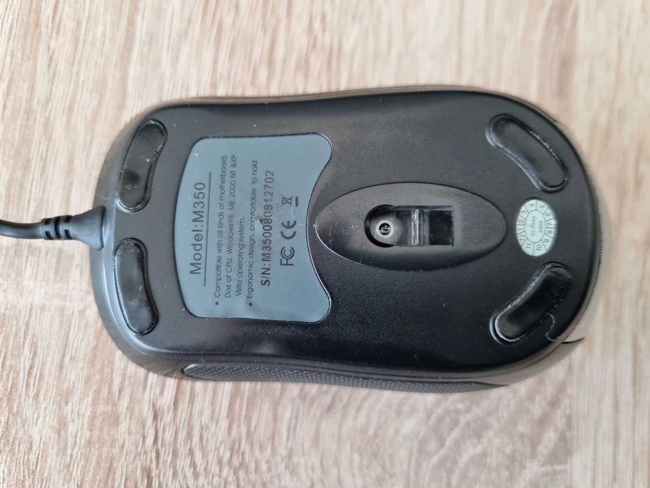 Компактна компютърна мишка Delux M350