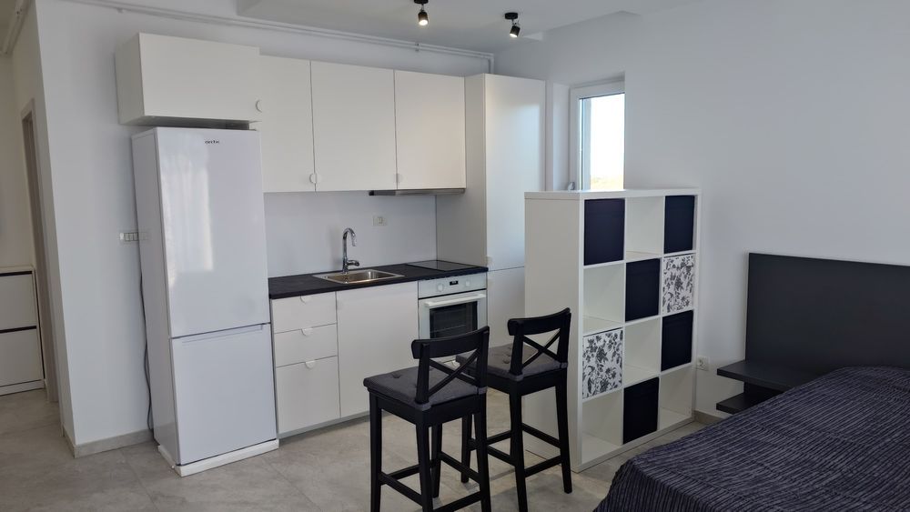 Inchiriez apartament cu o camera