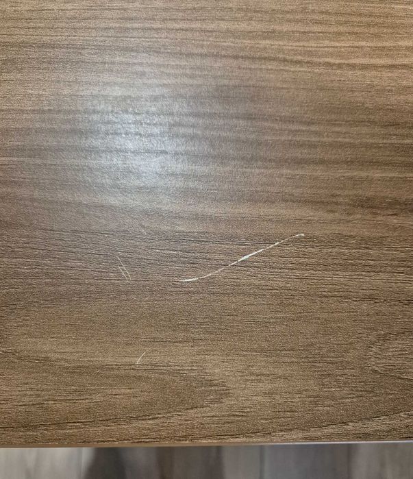 Трапезарна маса 200 евро