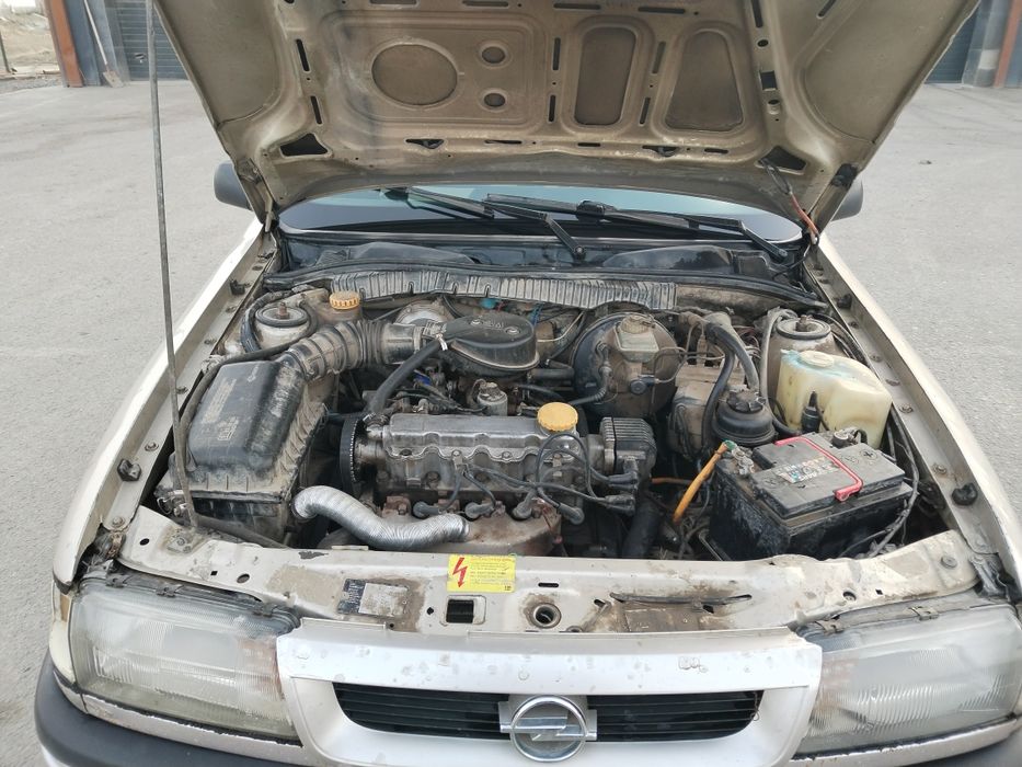 Опел вектра 1994