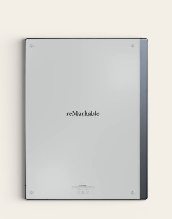 Vând tabletă ReMarkable 2, nouă, cu husă