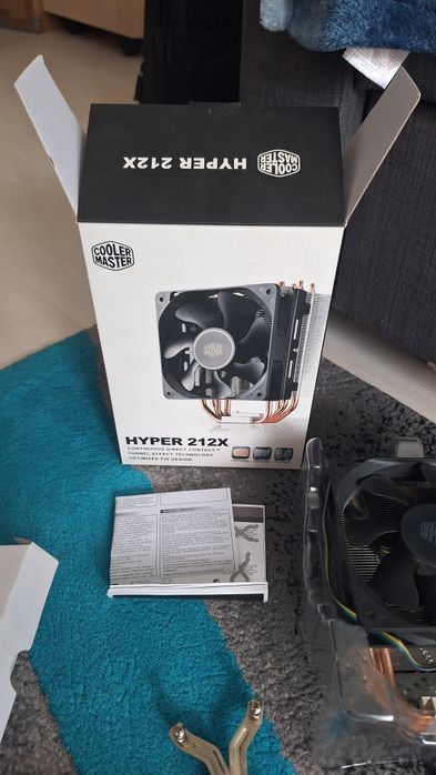 De vanzare Cooler hyper 212x