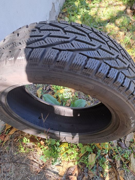 Cauciucuri de iarnă.