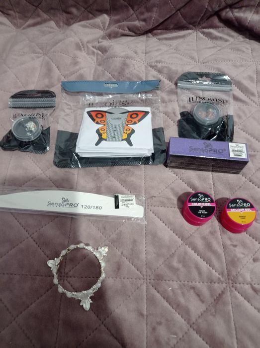 Set manichiura (uscare la lampă UV/LED)