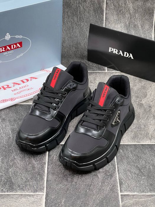 Adidasi Prada noi !!! Marimi 40/44 !!!