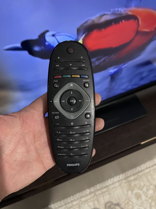 Телевизор PHILIPS