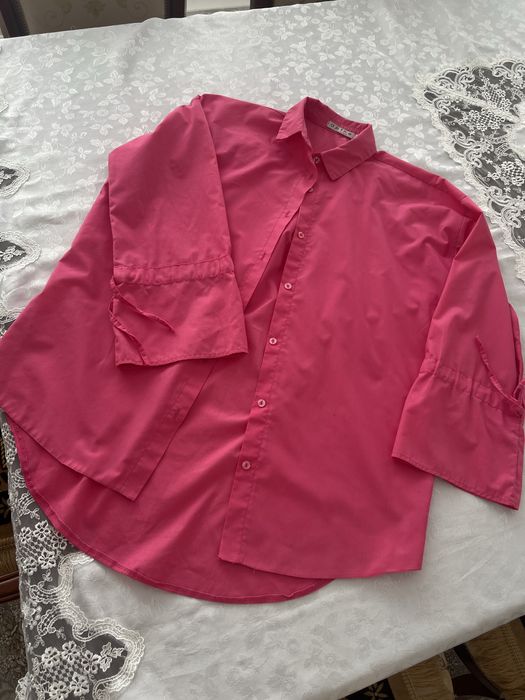 Рубашки разноцветные почти новые 50 000сум