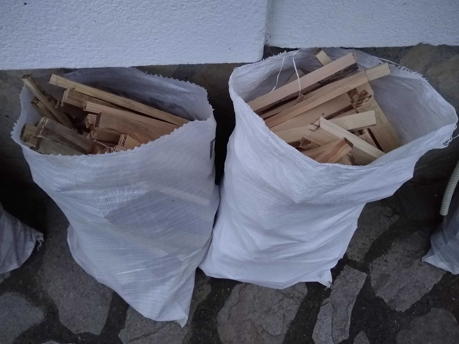 Сухи чамови разпалки