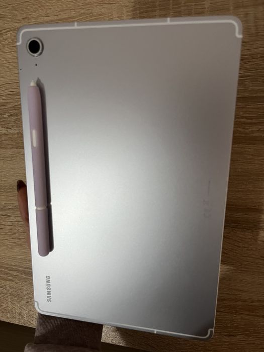 Таблет Samaung Galaxy Tab S10 FE X526 / 128GB / 5G