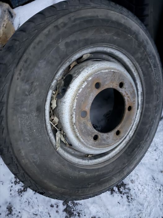 Диски с резиной R16  семь штук