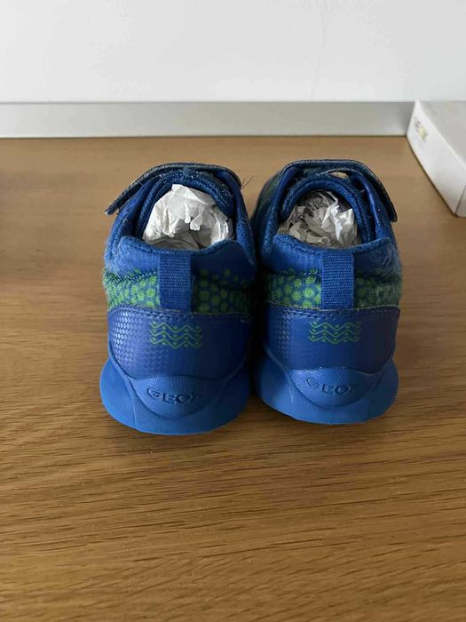 Adidasi Geox marimea 34