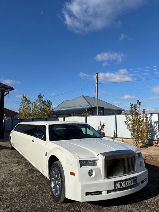Продам Лимузин в стиле Rolls Royse!