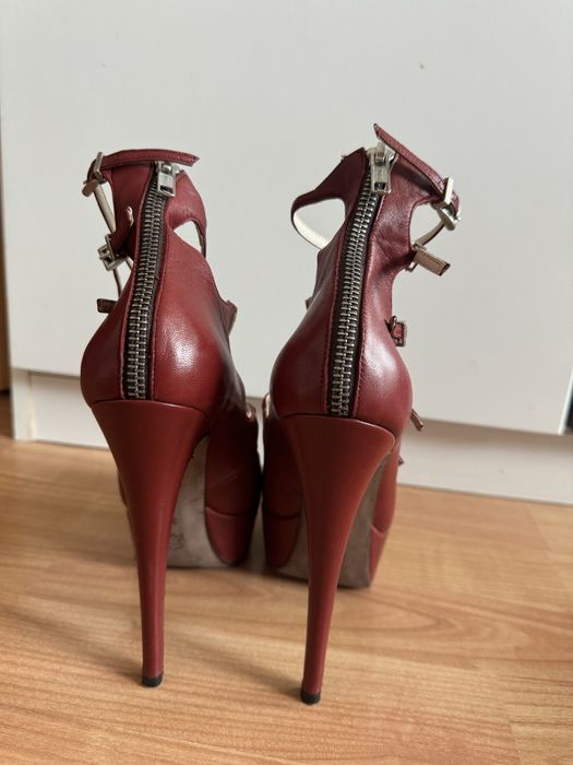 Оригинални обувки от ест.кожа на Dario Bruni рр36- 40€