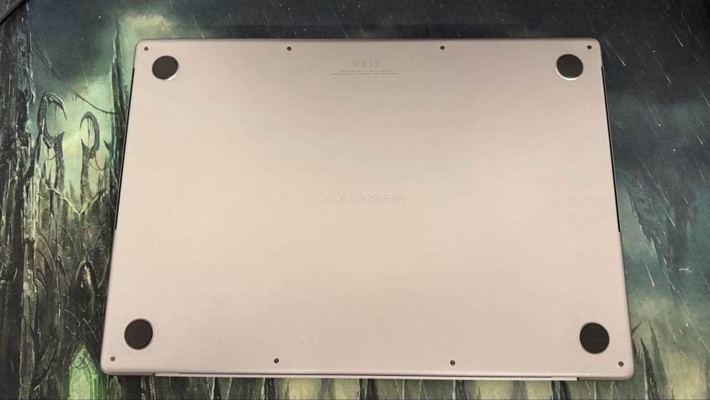 Macbook M1 Pro 16”