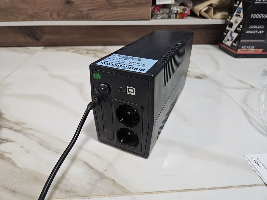 UPS 1000 W пълна синусоида