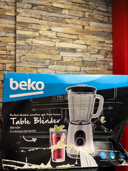 Table blender Beko