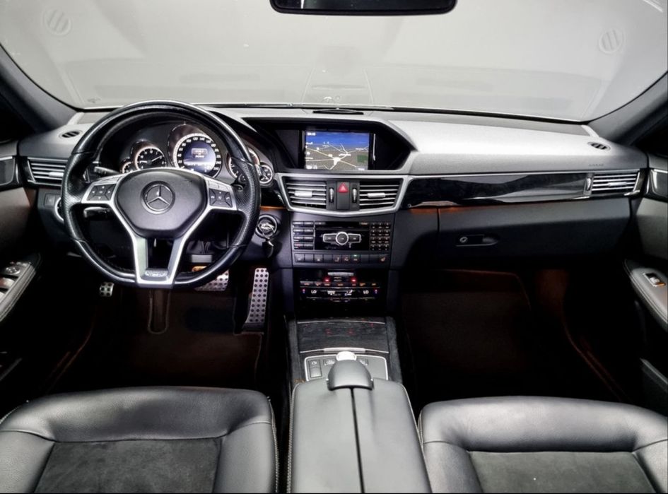 Interior Scaune Banchete AMG E class W212 Piele + Catifea cu incalzire