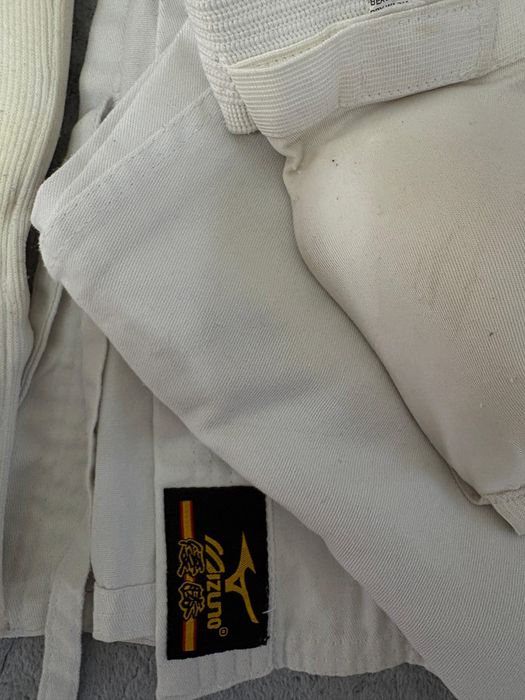 Продам экиперовку для карате