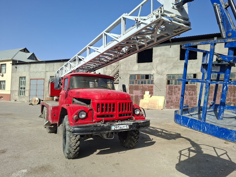 Автовышка вездеход.