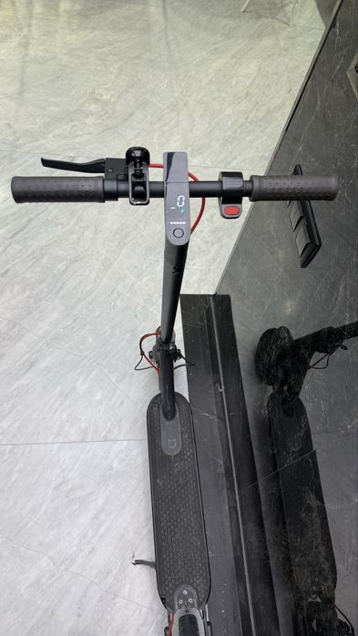 Электросамокат Xiaomi m365 pro