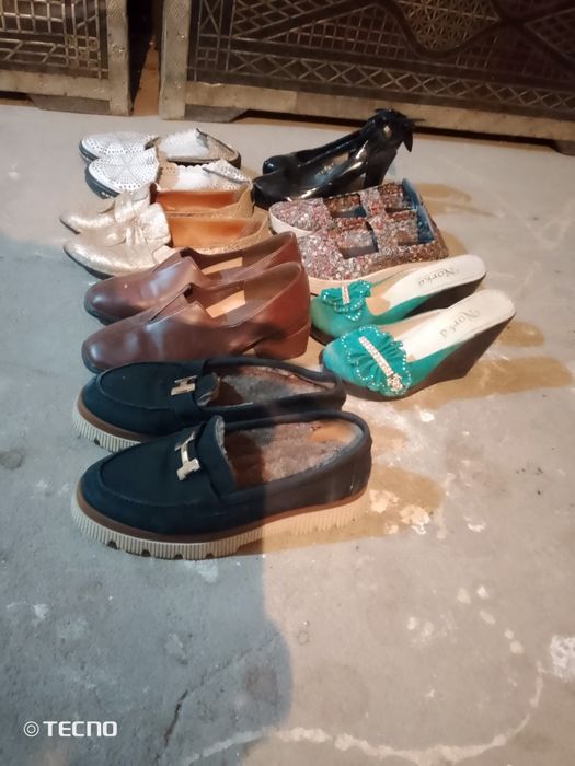 Женская обувь  7 пар кожанная